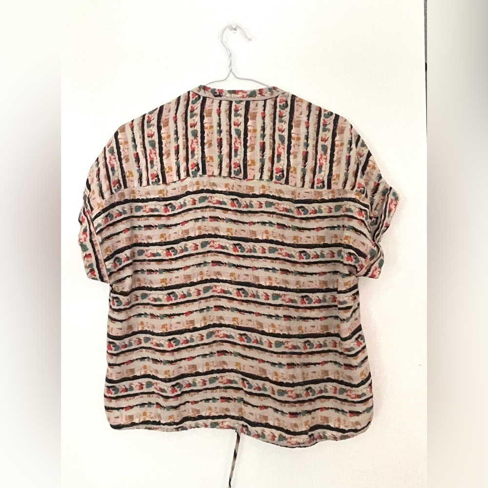 BCBGMaxAzria silk printed Multicolor Striped Blouse - Picture 5 of 9
